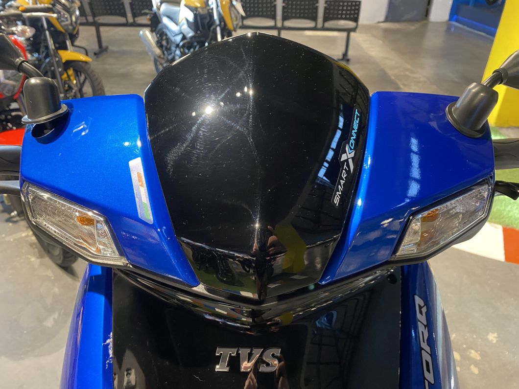 Moto TVS NTORQ 125cc 3V Scooter