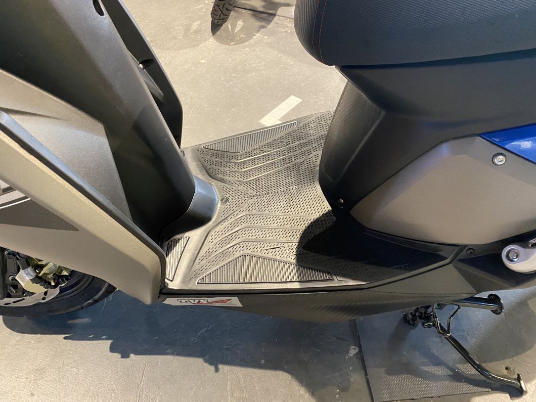 Moto TVS NTORQ 125cc 3V Scooter