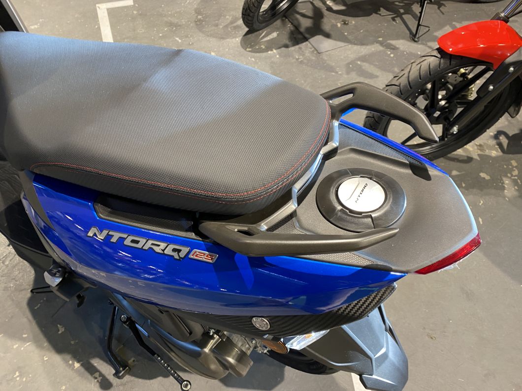 Moto TVS NTORQ 125cc 3V Scooter