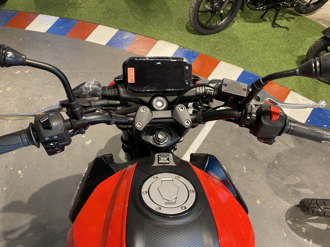 Moto TVS Raider 125