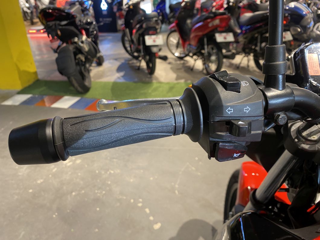 Moto TVS Raider 125