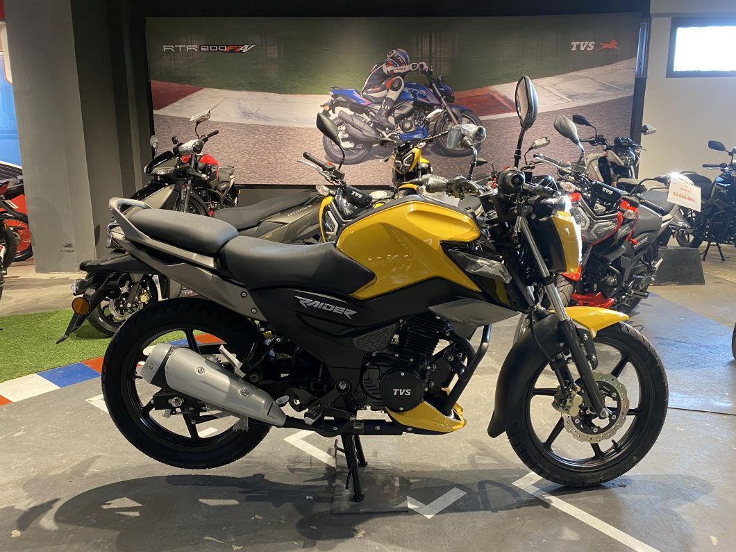 Moto TVS Raider 125