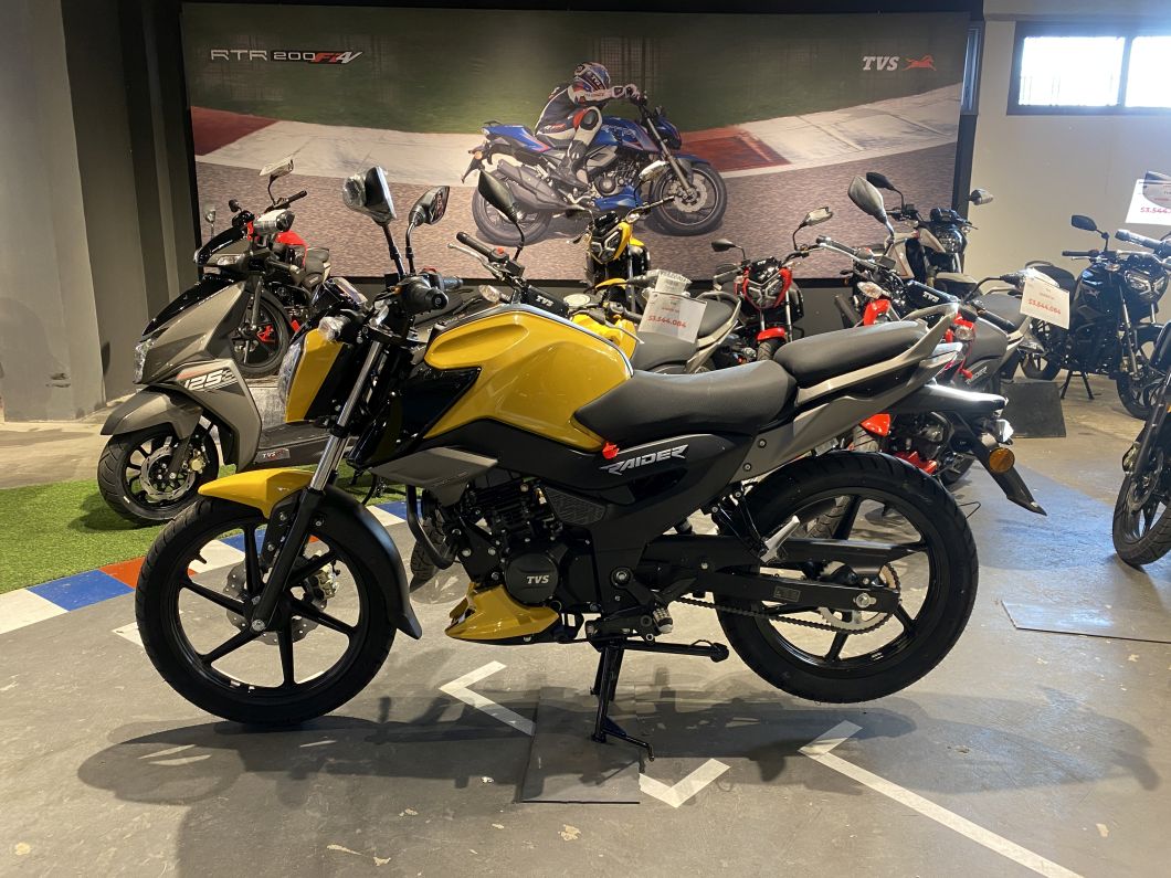 Moto TVS Raider 125