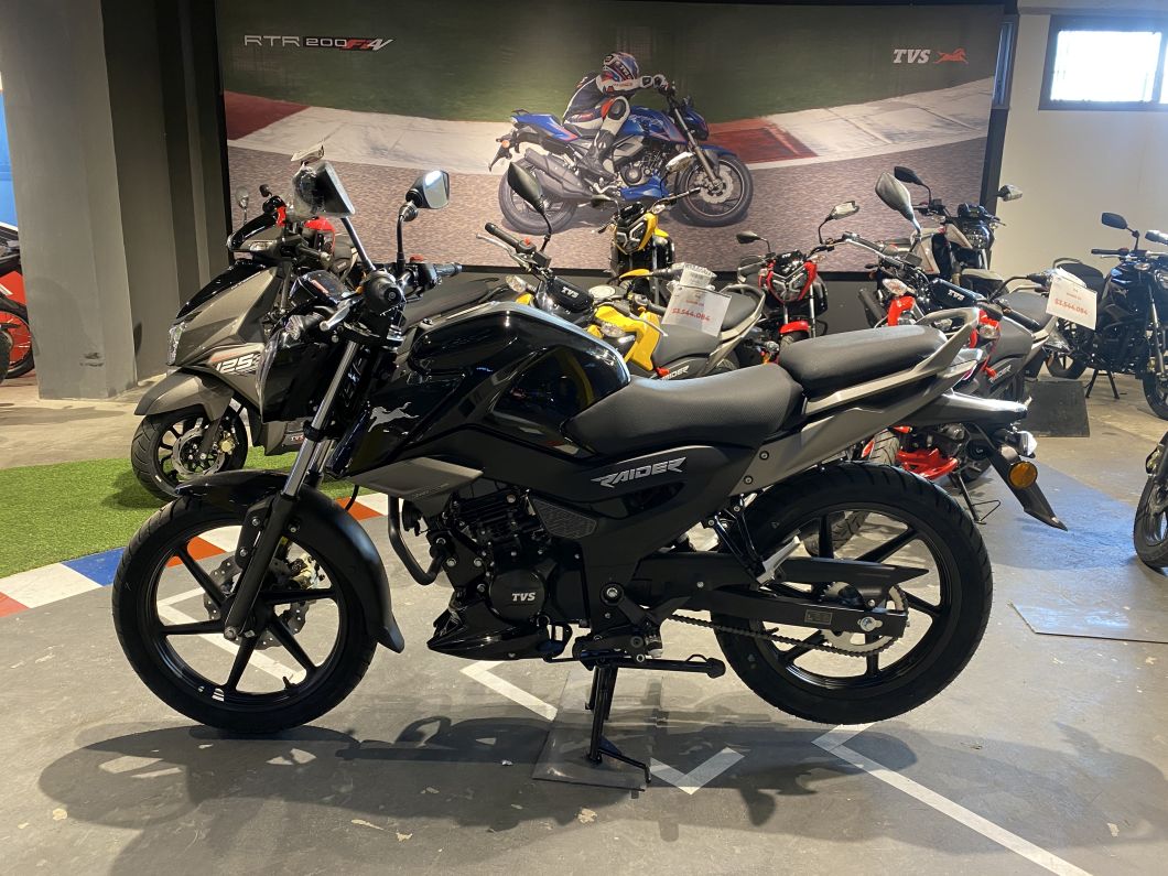 Moto TVS Raider 125