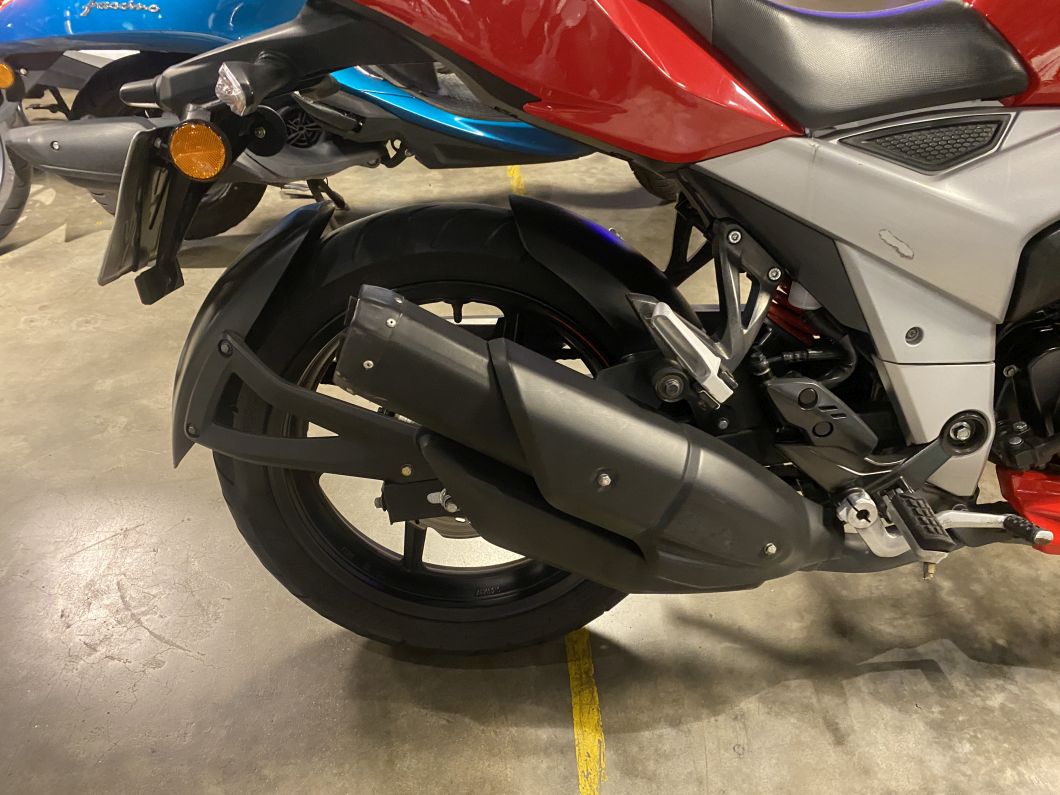 Moto TVS Rtr 160 usado 2022 con 15250 km 1M