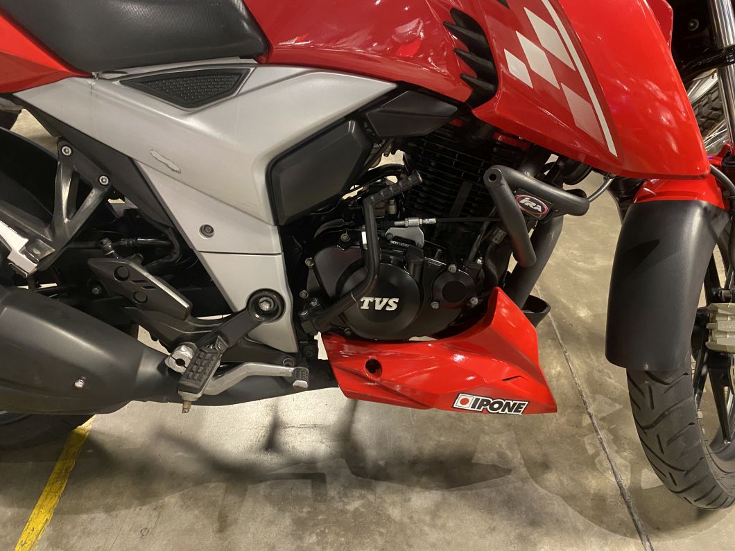 Moto TVS Rtr 160 usado 2022 con 15250 km 1M