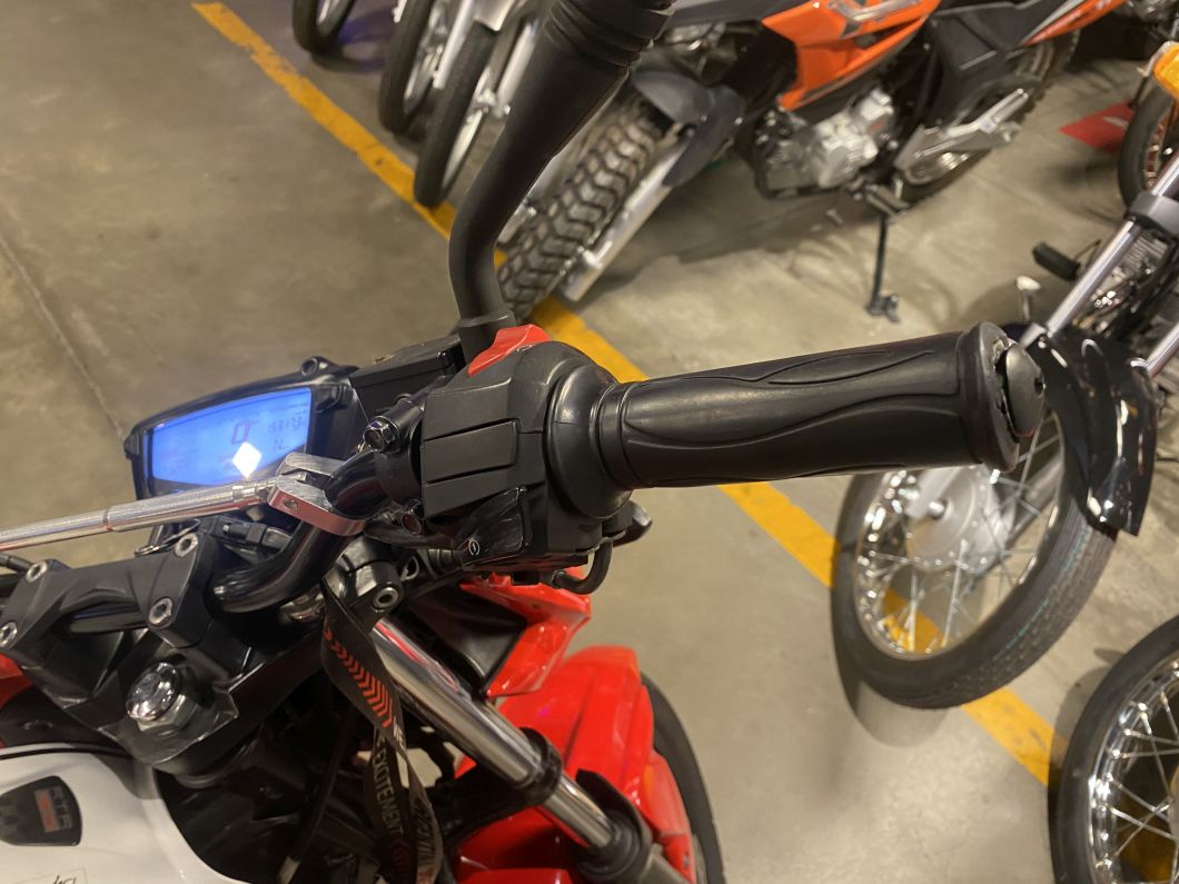 Moto TVS Rtr 160 usado 2022 con 15250 km 1M