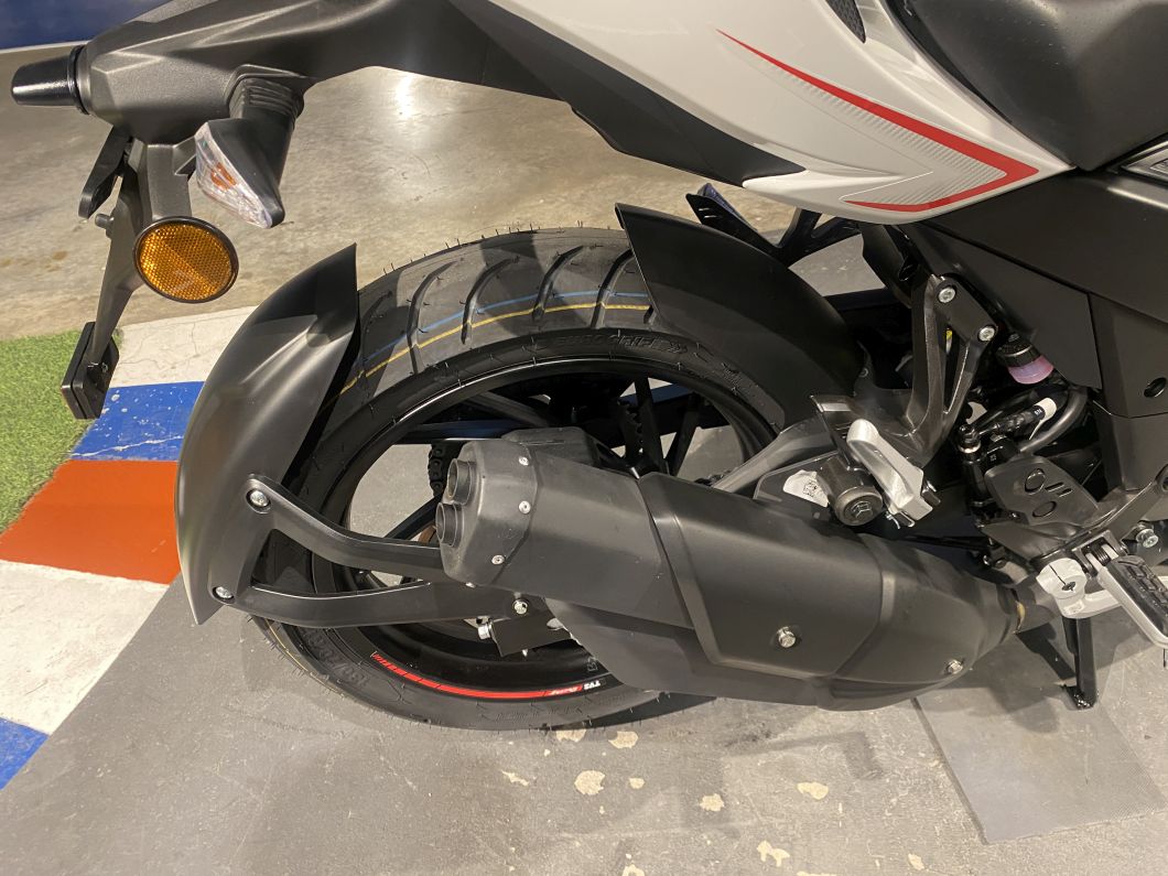 Moto TVS Rtr 200 carburada Abs 2025