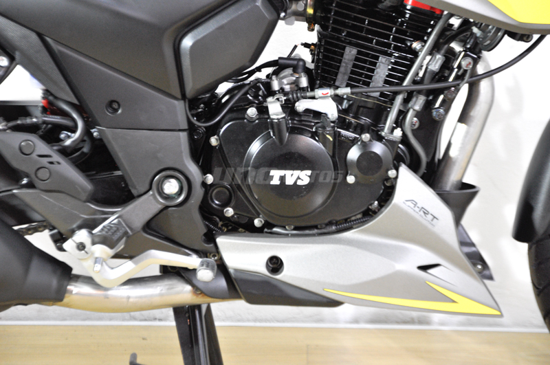 Moto TVS RTR 200 F Inyeccion 4V