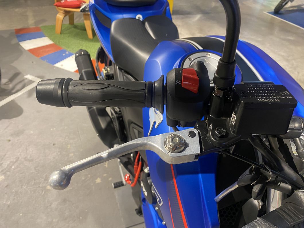 Moto TVS RTR 200 Fi Inyeccion