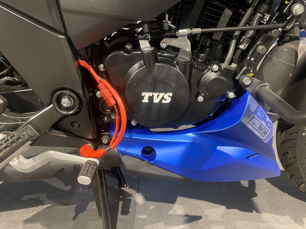 Moto TVS RTR 200 Fi Inyeccion