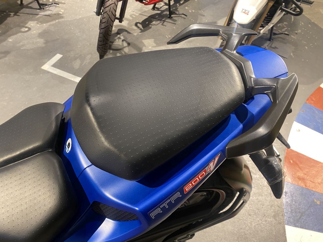Moto TVS RTR 200 Fi Inyeccion