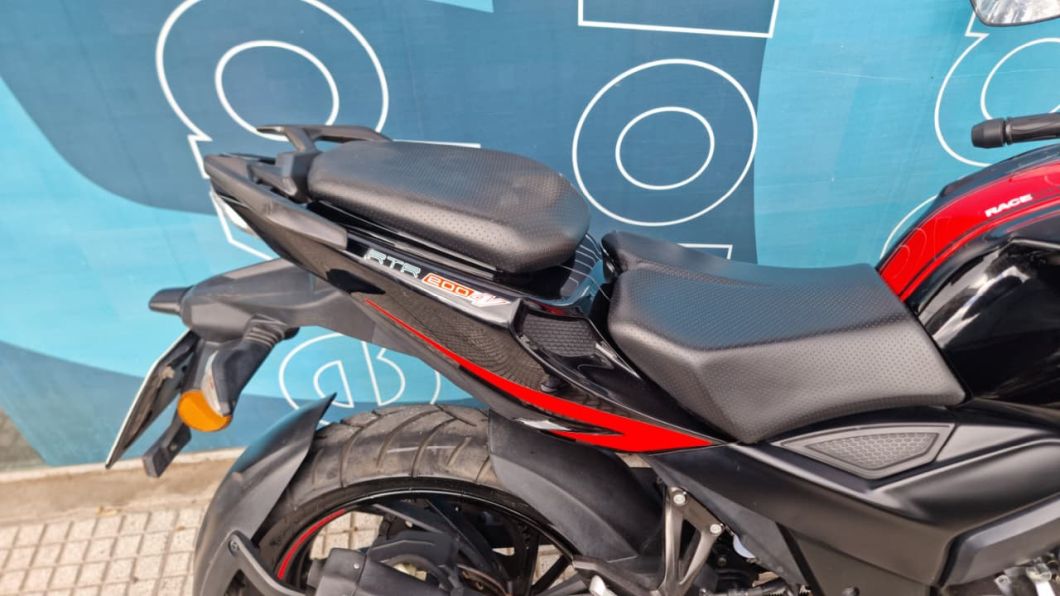 Moto TVS Rtr 200 carburada usado 2019 con 11981 km 1M