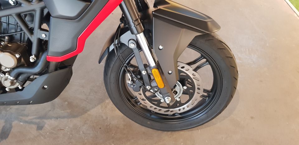 Moto Voge 300 DS 2024 usado con 2700km int 47015