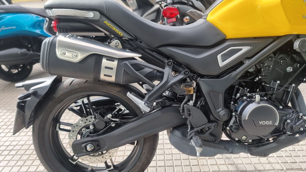 Moto Voge 350 Ac usado 2024 con 4299 km 1M
