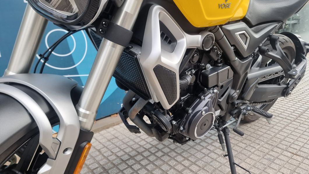 Moto Voge 350 Ac usado 2024 con 4299 km 1M