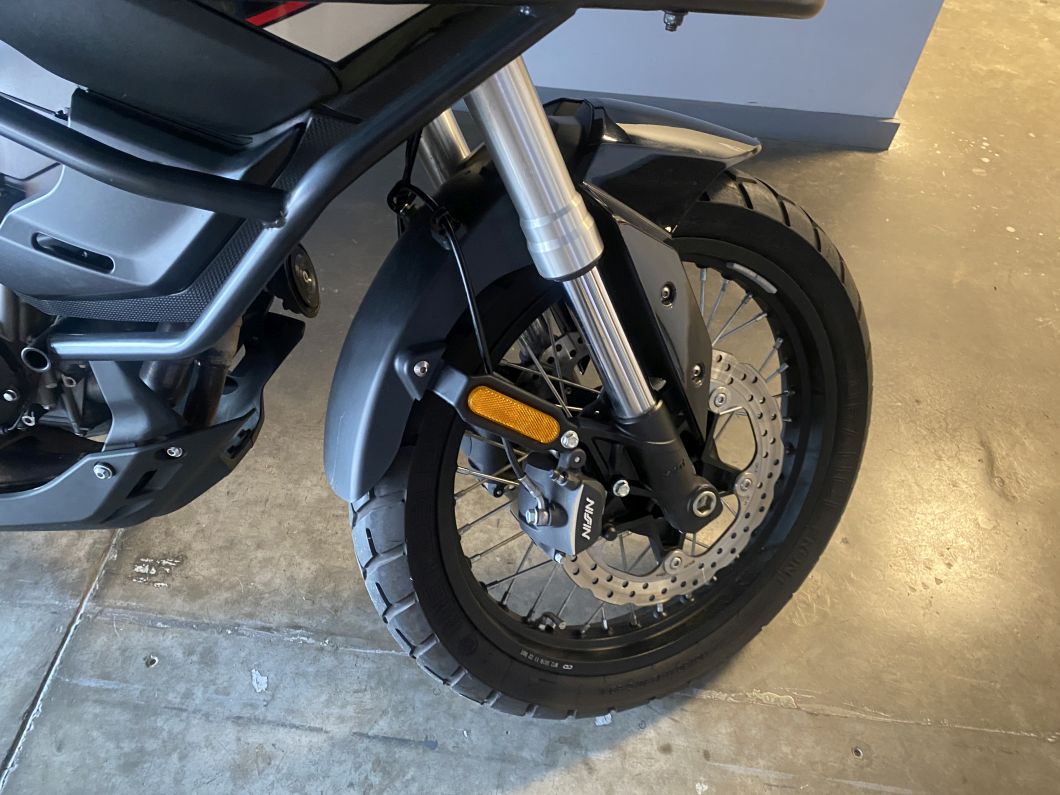 Moto Voge 500 Ds usado 2024 con 8437 km 1M
