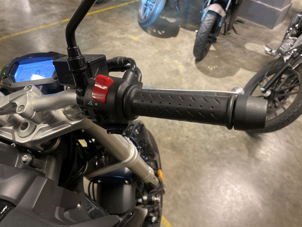 Moto Voge 500 R usado 2022 con 17137 km 1M