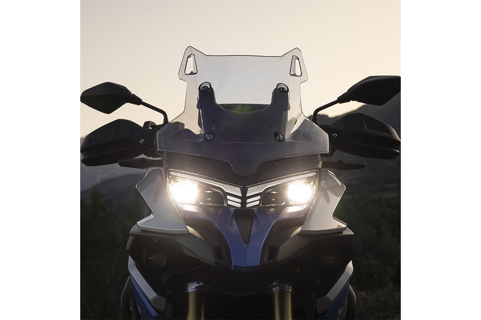 Moto Voge 525 DSX Black + Baul
