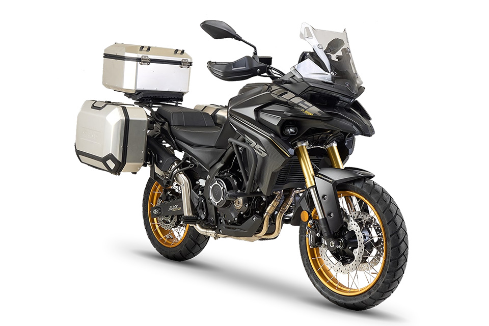 Moto Voge 525 DSX Black + Baul