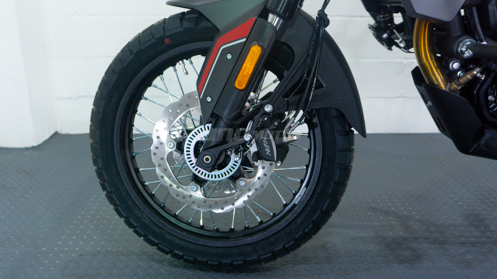 Moto Voge 650 DSX Con Kit Baul