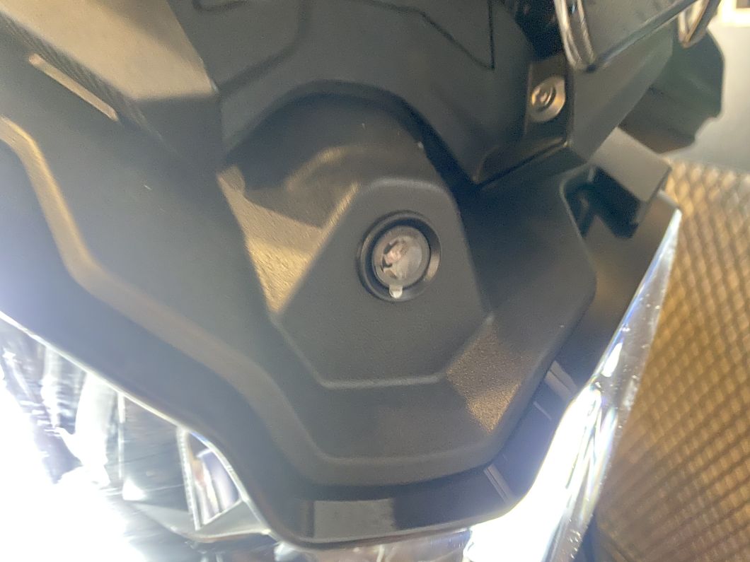 Moto Voge 900 DSX Black + Baul