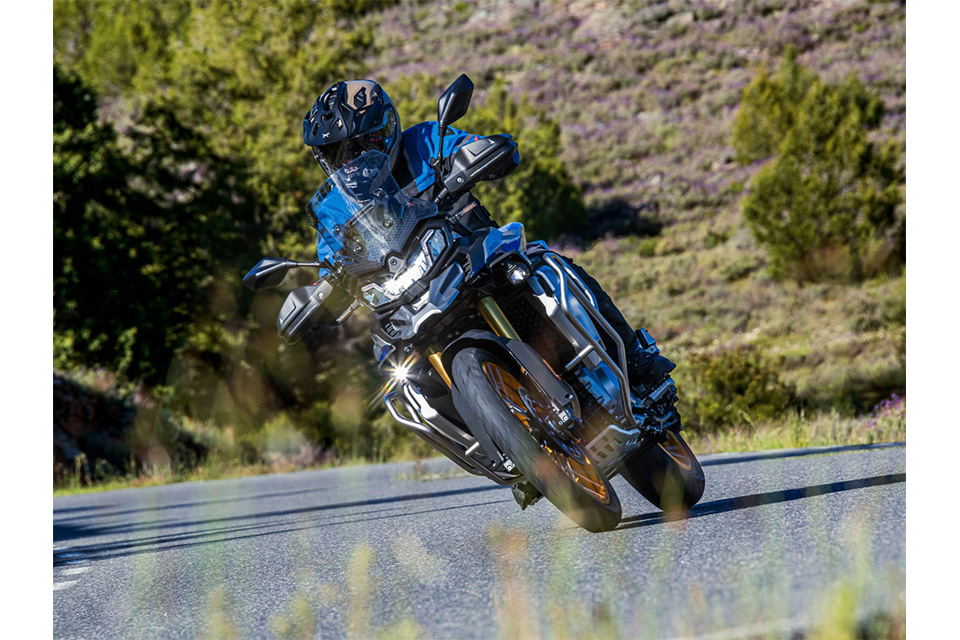 Moto Voge 900 DSX