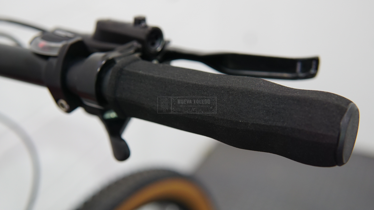 Moto Volta Mtb Svel Aluminio X6 10V Deore rod 29