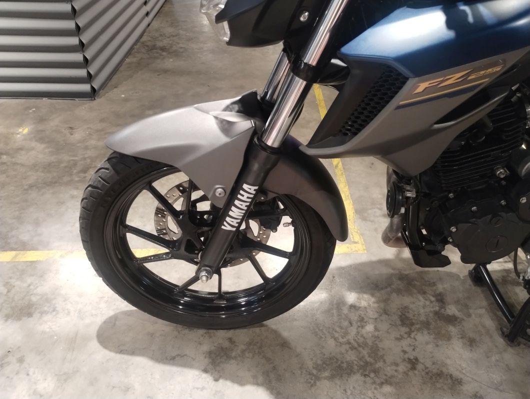 Moto Yamaha Fz 25 usado 2021 con 8650km 