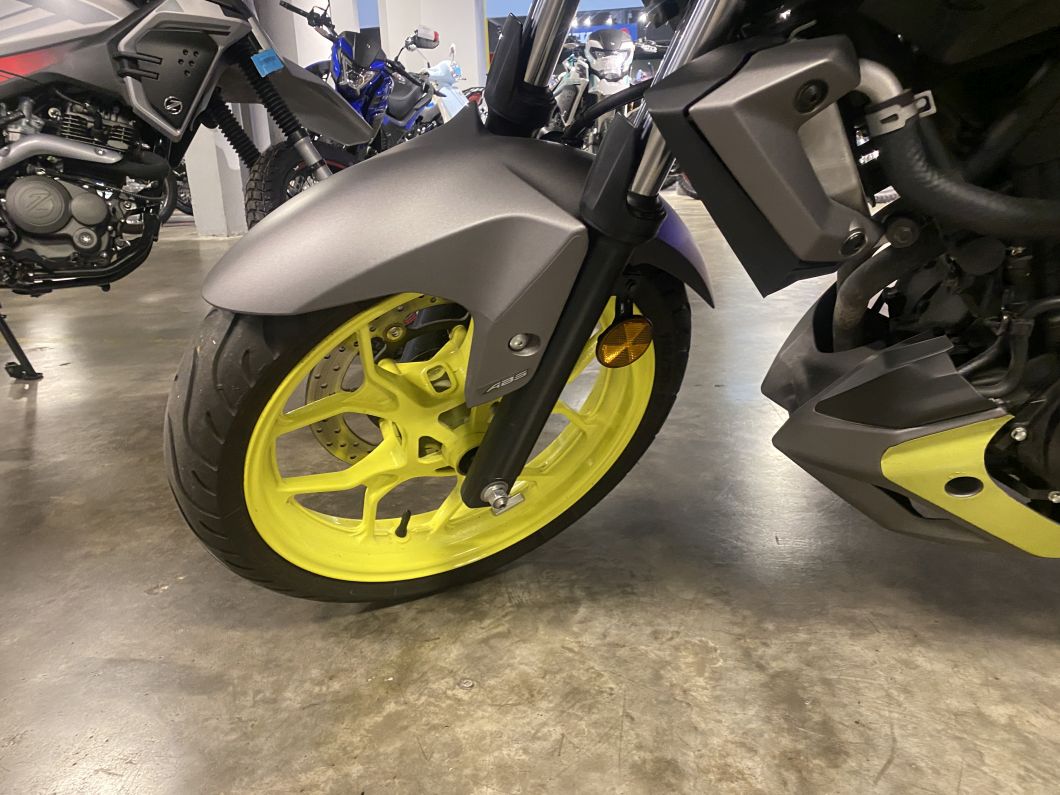 Moto Yamaha MT 03 usado 2017 con 9535 km 1M