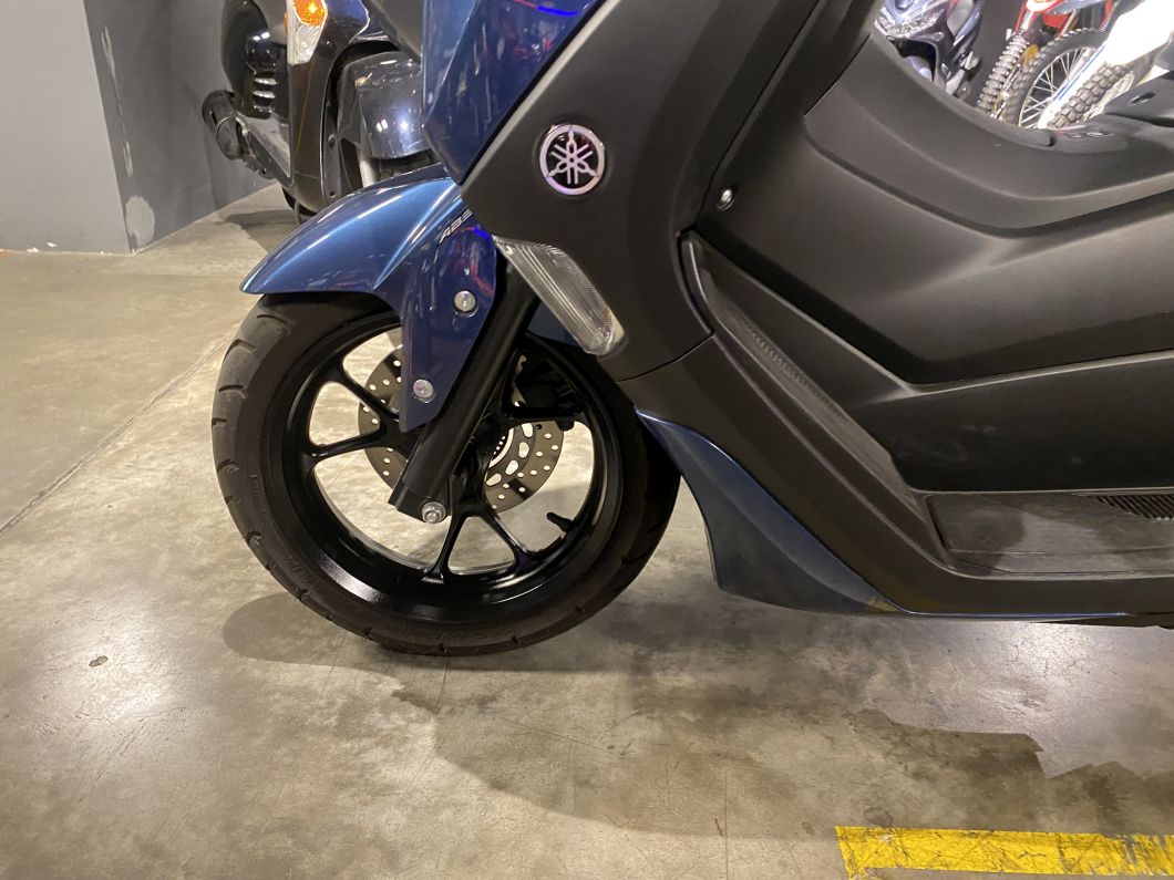 Moto Yamaha Nmax 155 usado 2024 con 2800 km 1M