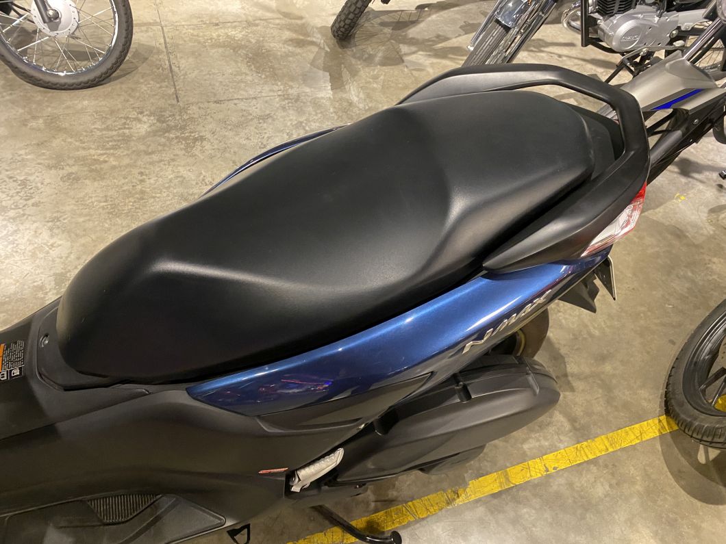 Moto Yamaha Nmax 155 usado 2024 con 2800 km 1M