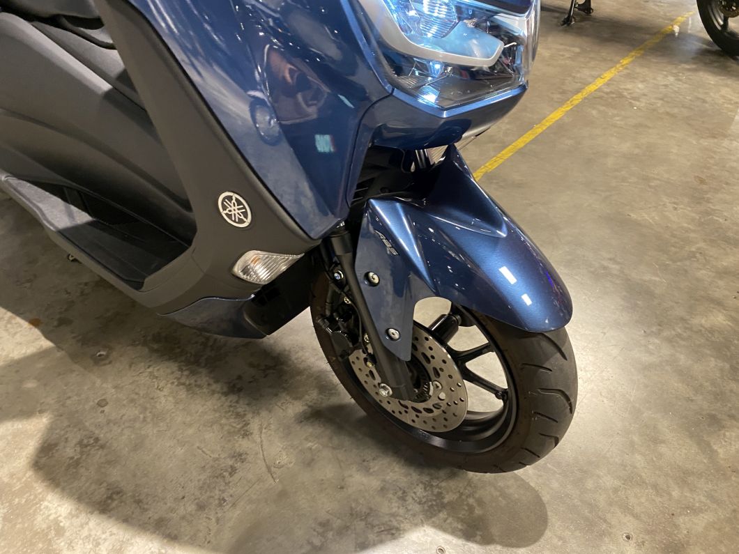 Moto Yamaha Nmax 155 usado 2024 con 2800 km 1M