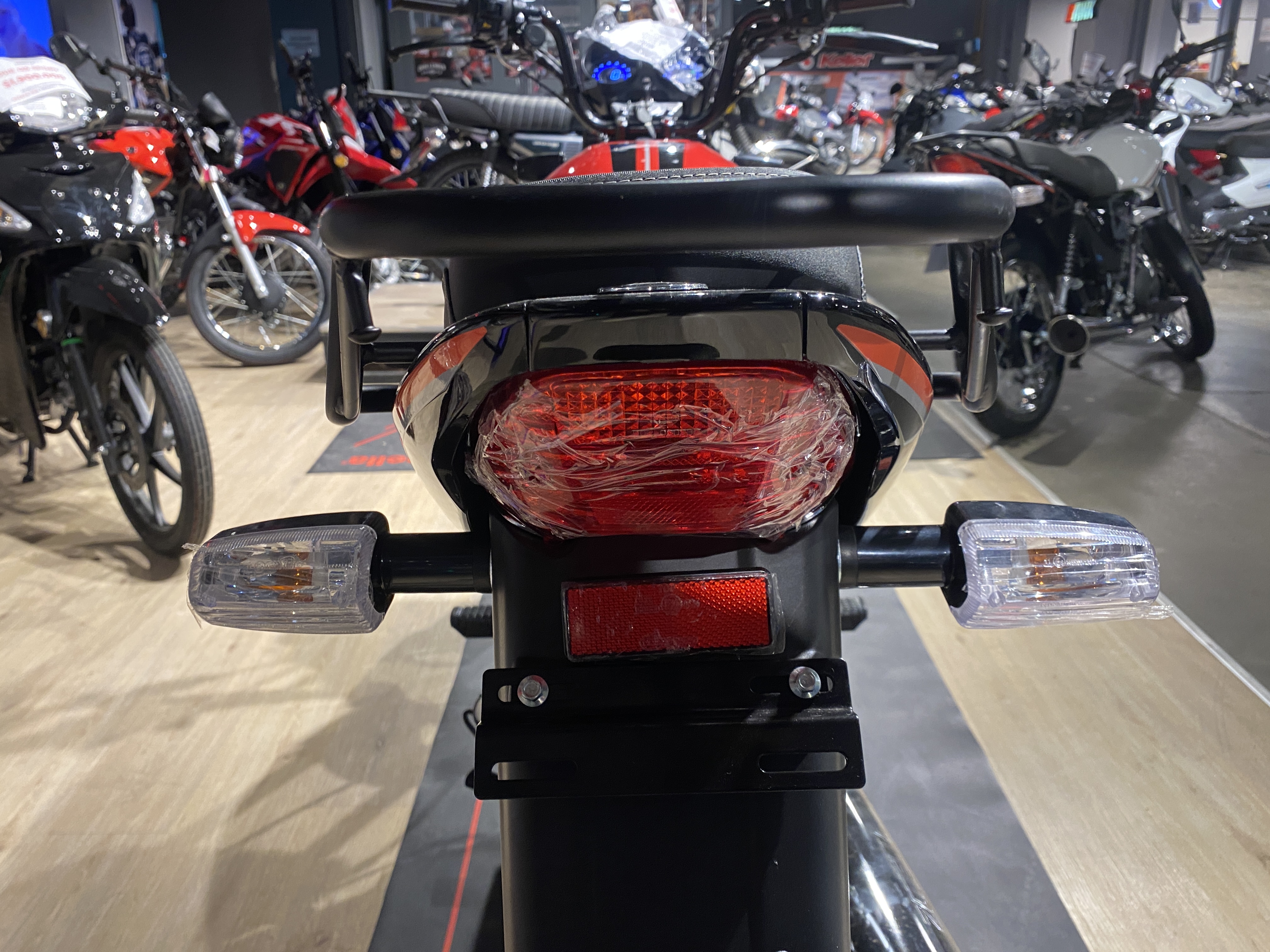 Moto Zanella Rx 150 Full 2026
