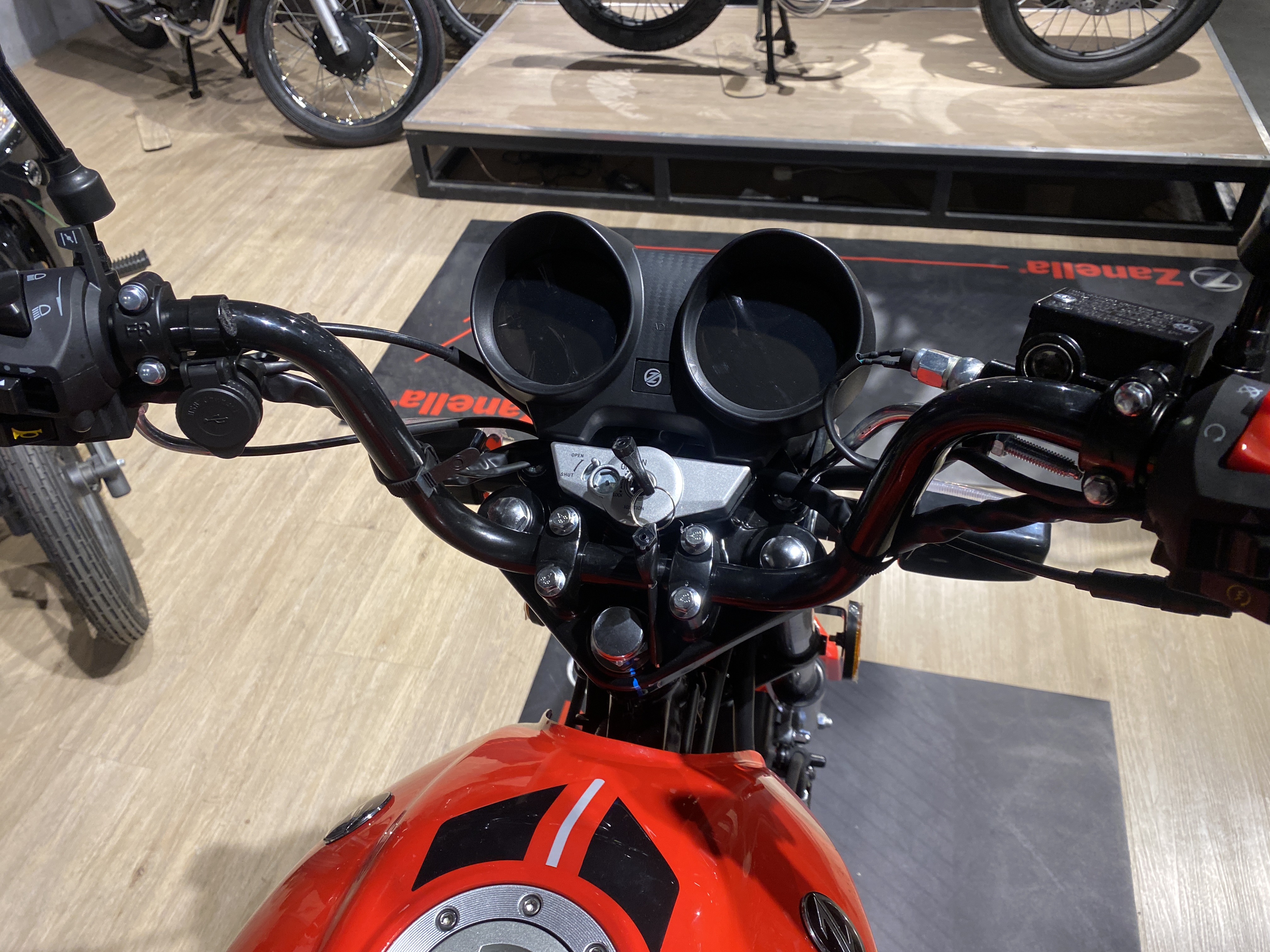 Moto Zanella Rx 150 Full 2026