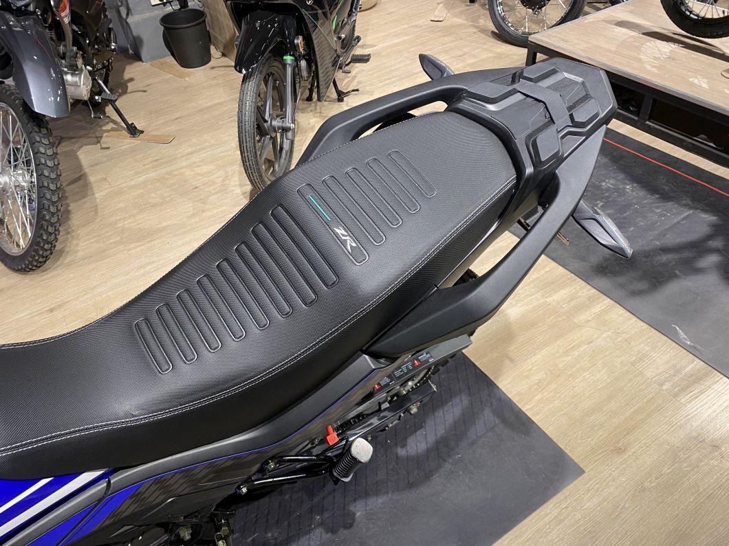 Moto Zanella ZR 200 OHC 2026