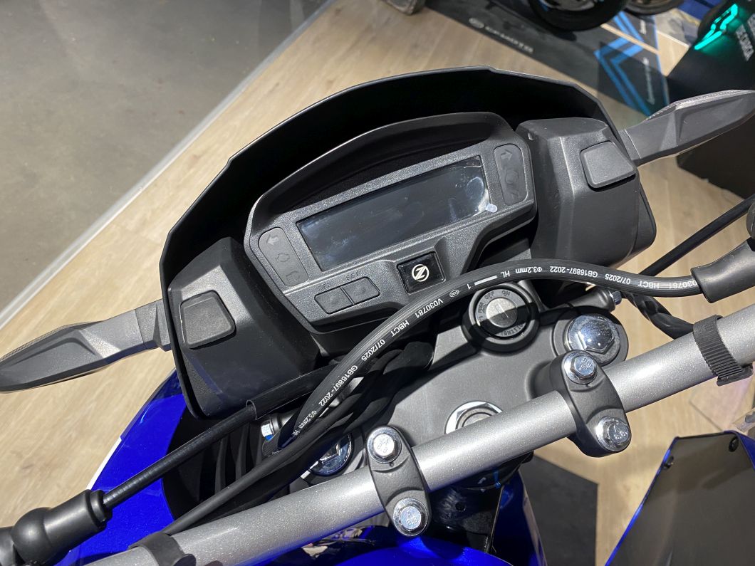 Moto Zanella ZR 200 OHC 2026