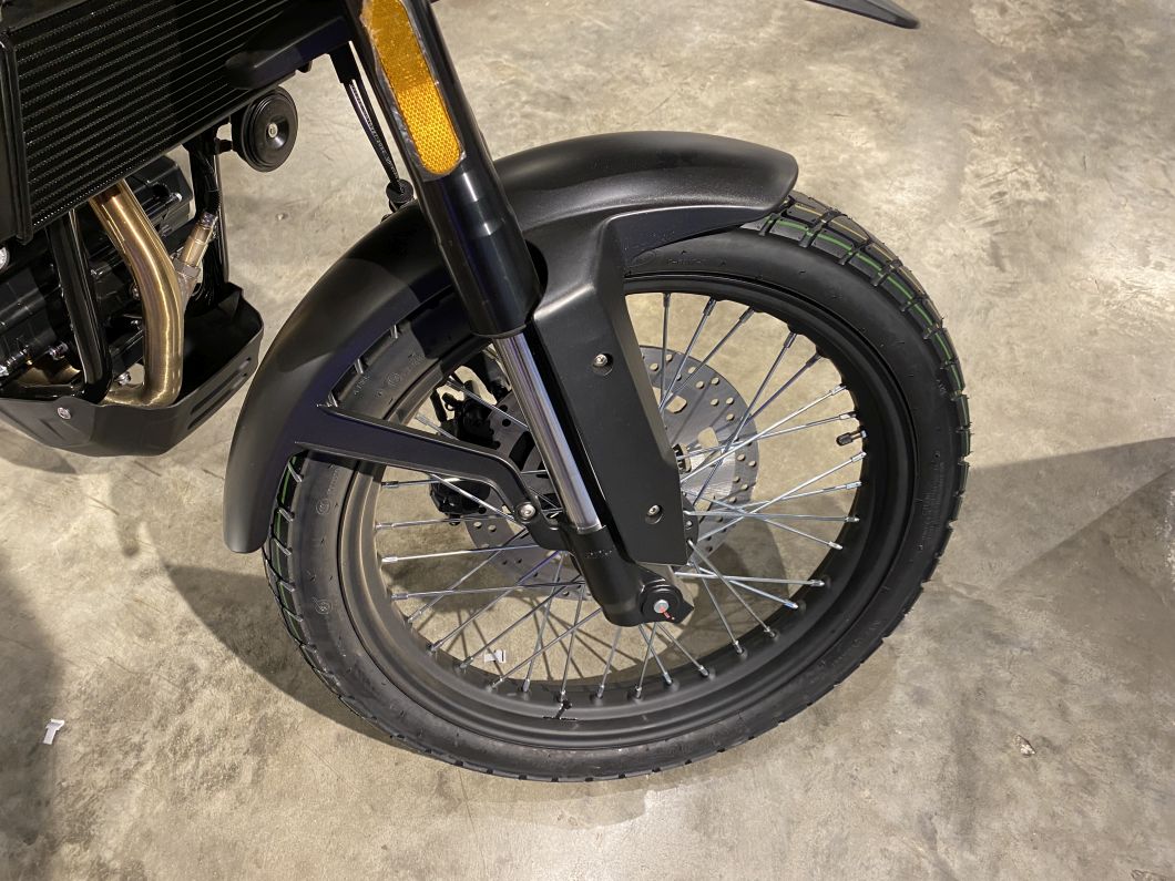 Moto Zanella Andina 300