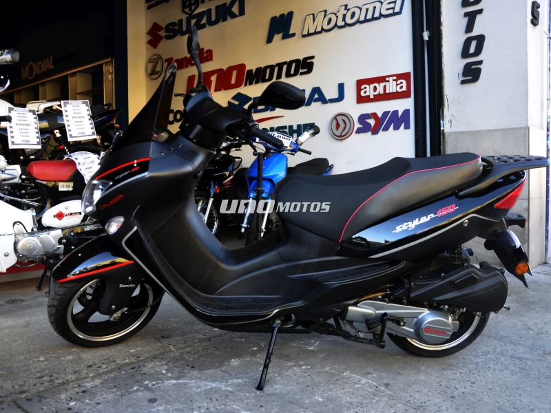 Moto Zanella STYLER 150 CRUISER USADA 2018 CON 2150KM, INT 18825