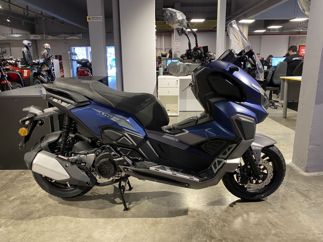 Moto Zanella Cruiser 200 Adventure CBS