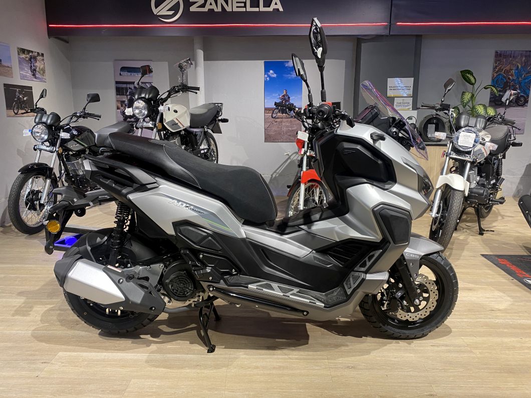 Moto Zanella Cruiser 200 Adventure CBS
