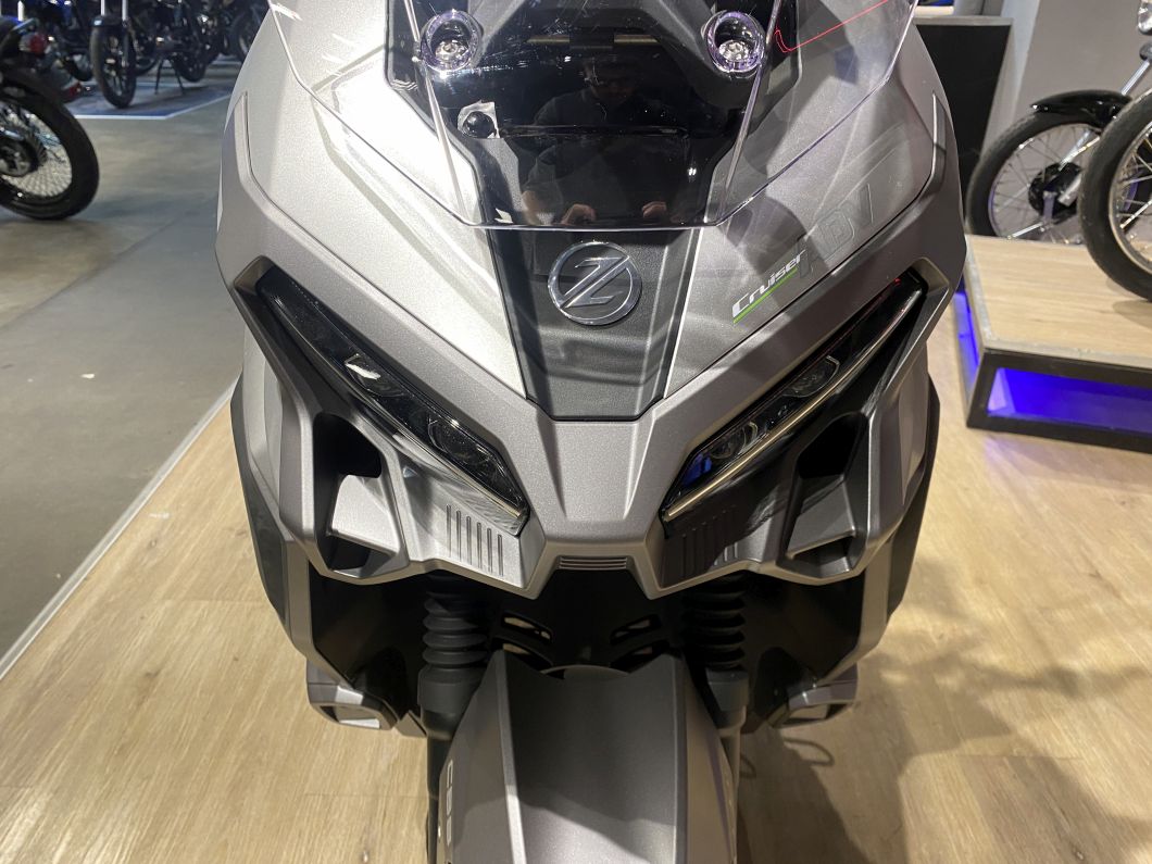 Moto Zanella Cruiser 200 Adventure CBS