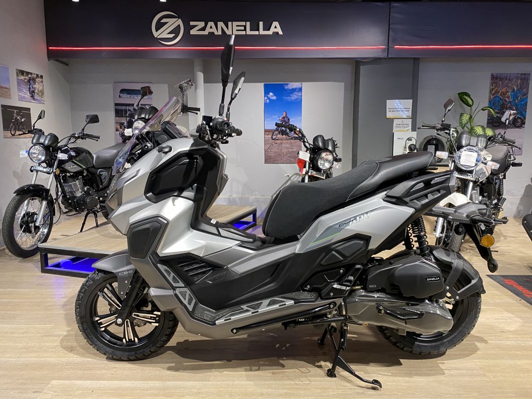 Moto Zanella Cruiser 200 Adventure CBS