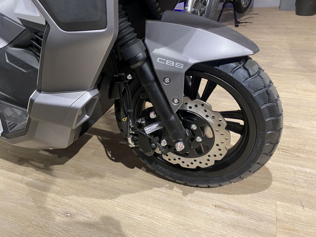 Moto Zanella Cruiser 200 Adventure CBS