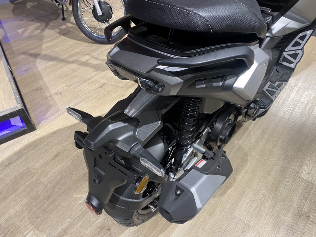 Moto Zanella Cruiser 200 Adventure CBS