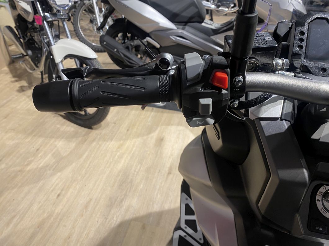 Moto Zanella Cruiser 200 Adventure CBS