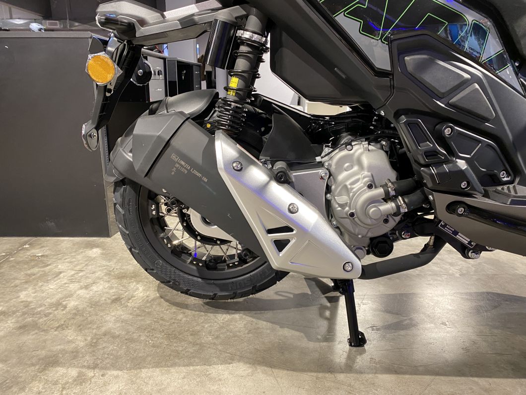 Moto Zanella Cruiser 300 Adventure ABS