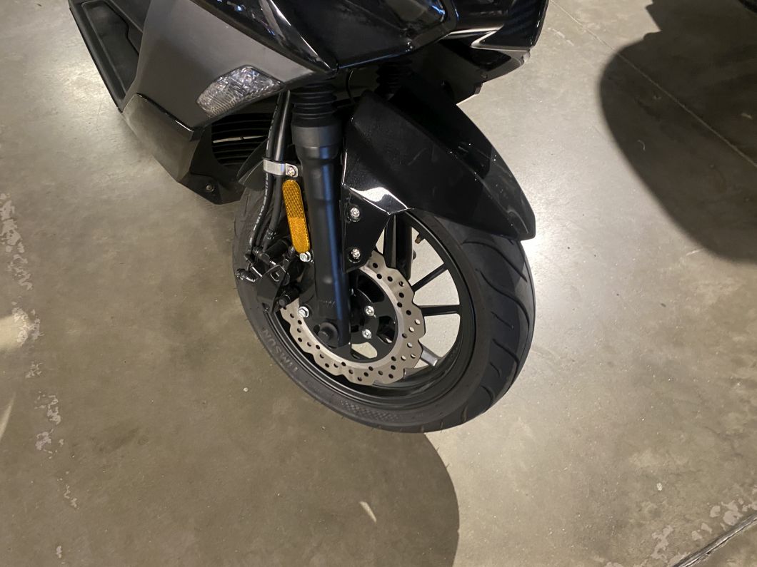 Moto Zanella Cruiser x1 usado 2025 con 4140 km 1M