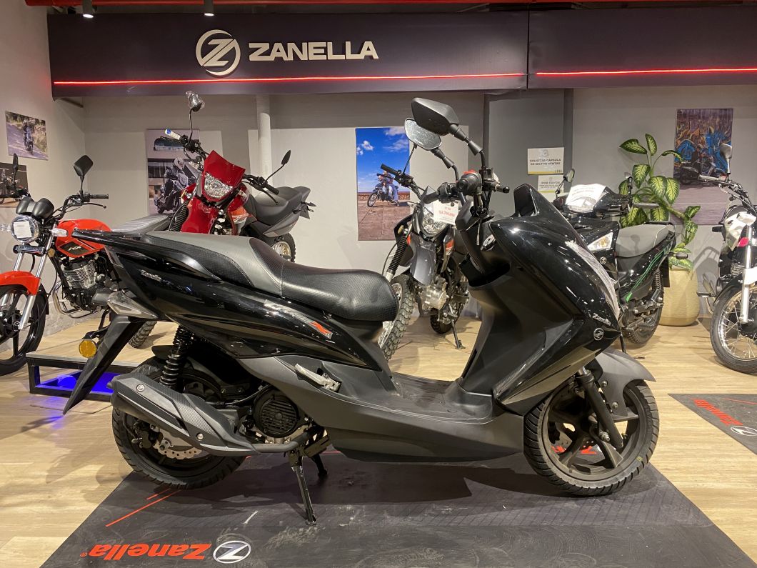 Moto Zanella Cruiser 150 X