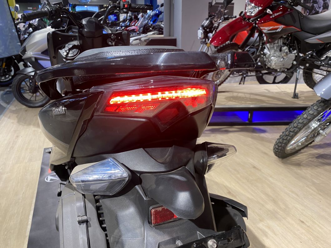 Moto Zanella Cruiser 150 X